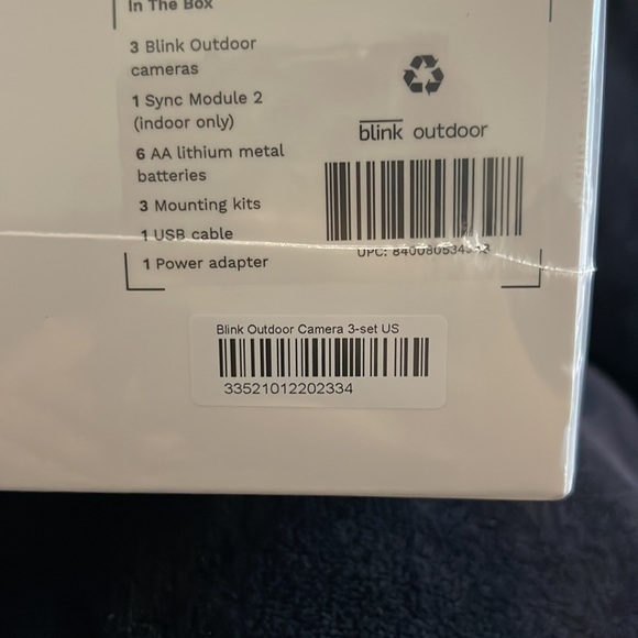 Blink Outdoor Wireless HD Outdoor 3-Camera Security System - Picture 5 of 5